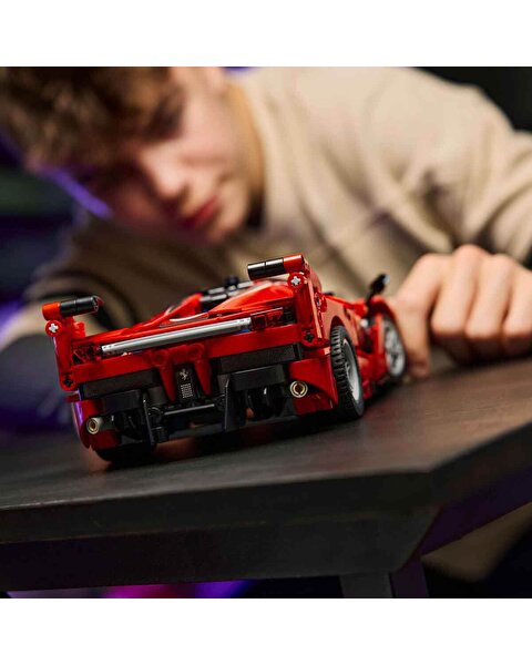 LEGO Technic Ferrari FXX K 42212