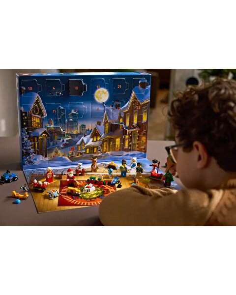 LEGO City 2025 Yılbaşı Takvimi 60475