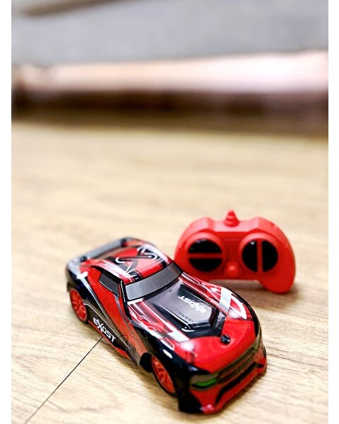 Silverlit Exost Star Serisi Kumandalı 2 Araçlı Yarış Seti