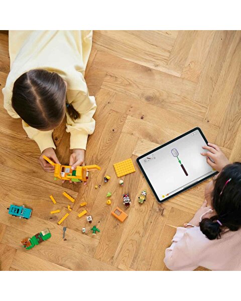 LEGO Animal Crossing Leif Karavan ve Bahçe Dükkanı 77054