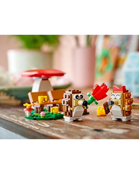 LEGO Iconic Kirpi Pikniği 40711
