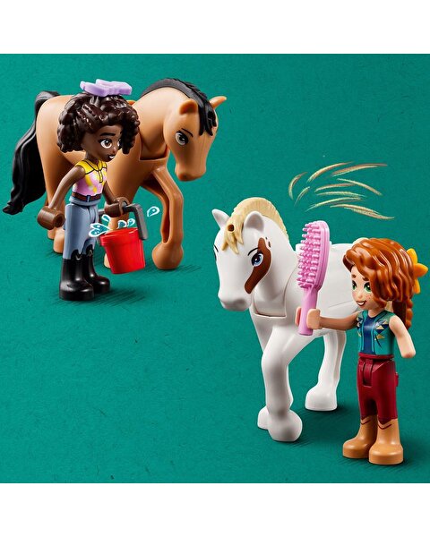 LEGO Friends Autumn’un At Ahırı 41745