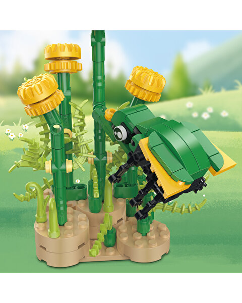 Mega Blok Çiçek ve Altın Scarab 148 Parça