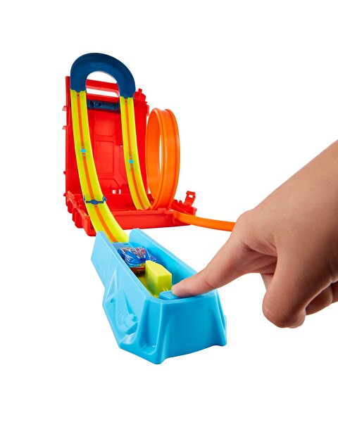 Hot Wheels Track Builder Benzin Bidonu Akrobasi Seti HDX78