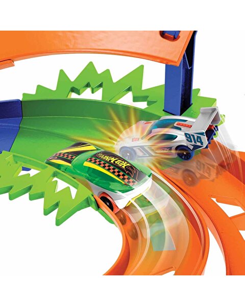 Hot Wheels İkili Yarış ve Akrobasi Pisti HTK17