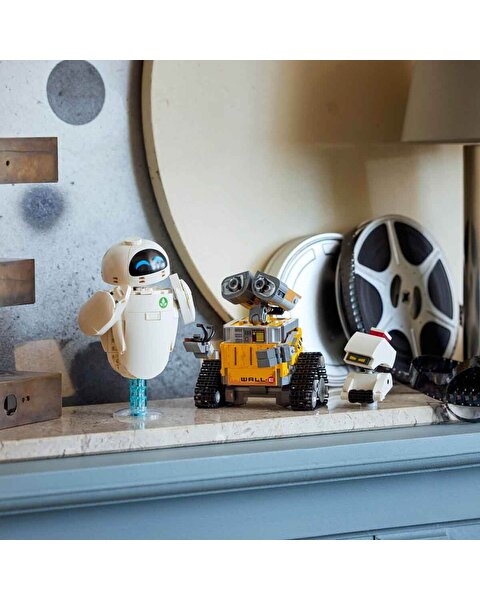 LEGO Disney Pixar WALL-E ve EVE 43279