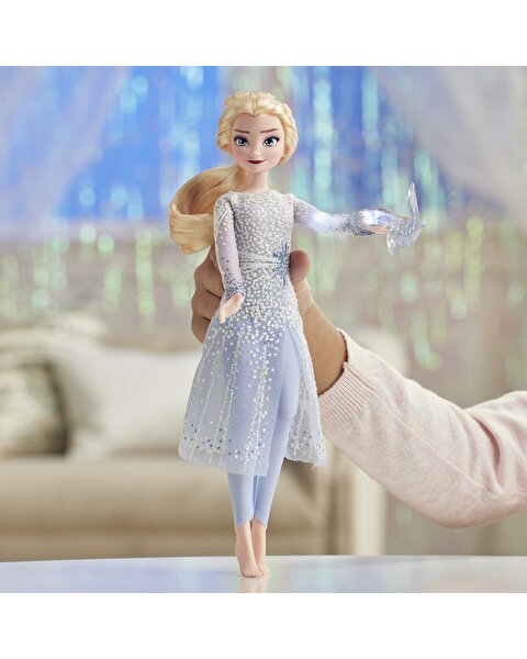 Disney Frozen 2 Sihirli Güçleriyle Elsa E8569