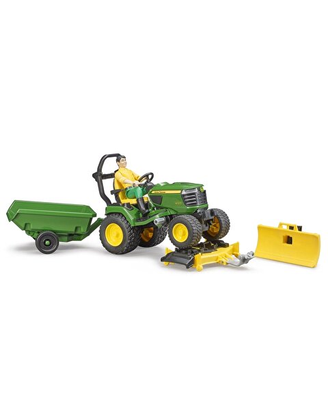 Bruder John Deere Çim Biçme Traktörü ve Bahçıvan