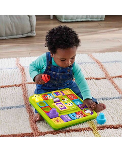 Fisher Price Eğitici Köpekçiğin Oyun İstasyonu HRB70
