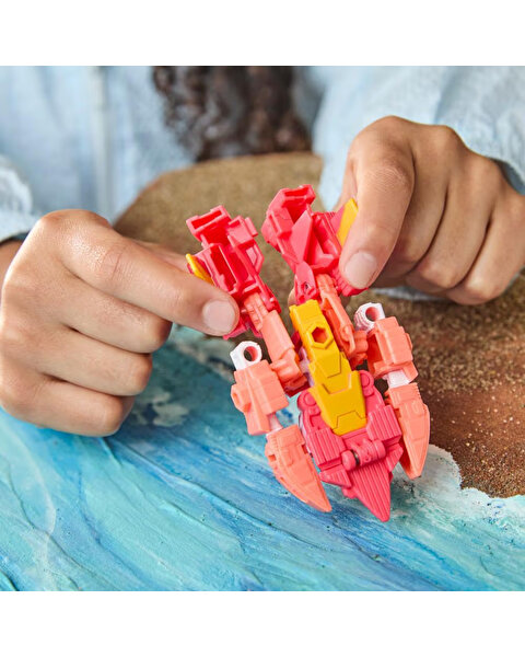 Transformers Cyberworld Cyber Changers Dönüşebilen Elita G1049