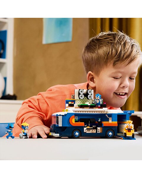 LEGO Sonic the Hedgehog Sonic Takımı Komuta Kamyonu 77006