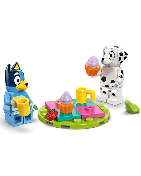 LEGO Bluey Bluey ve Chloe ile Oyun Parkı Eğlencesi 11201