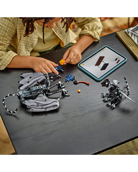 LEGO Harry Potter Thestral Ailesi 76458