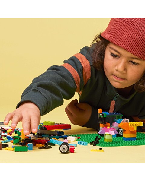 LEGO® Classic Yeşil Plaka 11023