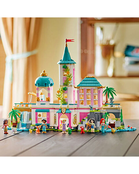 LEGO Disney Prenses Şatosu ve Kraliyet Hayvanları 43267