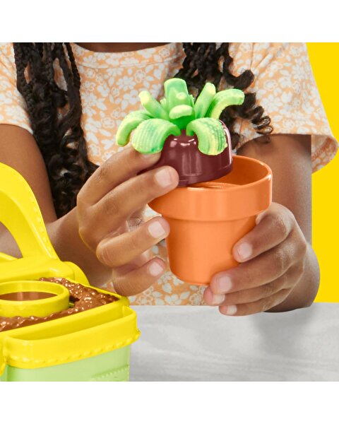 Play Doh Renkli Çiçekler Botanik Oyun Seti G0492