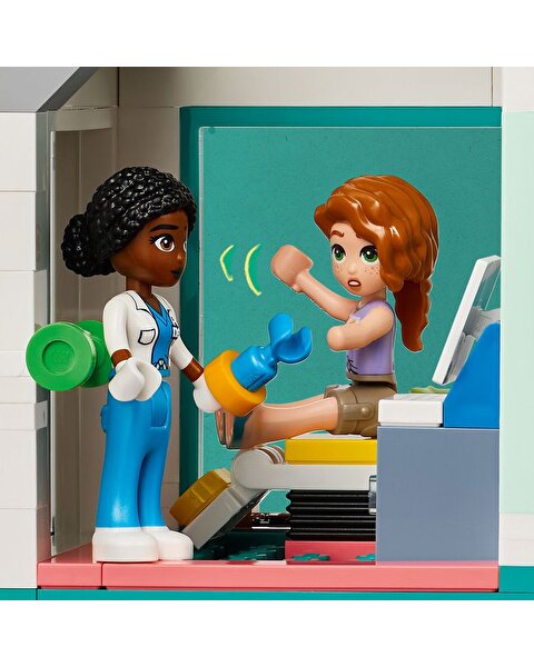 LEGO Friends Heartlake City Hastanesi 42621