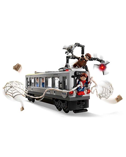 LEGO Marvel Örümcek Adam ile Doktor Oktopus Metro Sahnesi 76321