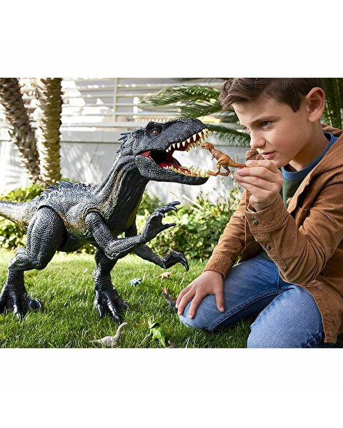 Jurassic World Super Colossal Indoraptor HKY14