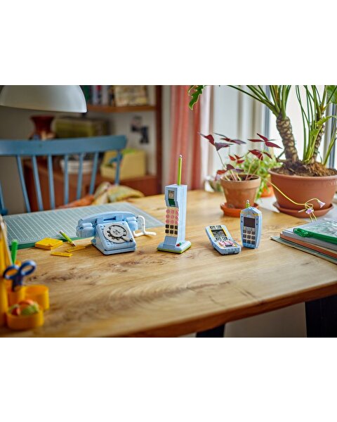 LEGO Creator 3 in 1 Retro Telefon 31174