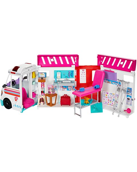 Barbi̇e'ni̇n Yeni̇ Ambulansı