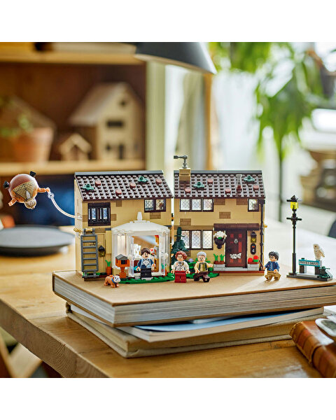 LEGO Harry Potter Privet Drive: Marge Hala’nın Ziyareti 76451