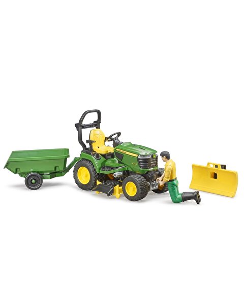 Bruder John Deere Çim Biçme Traktörü ve Bahçıvan