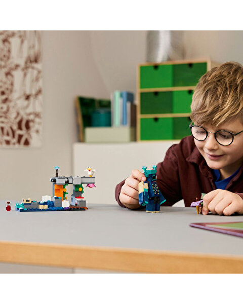 LEGO Minecraft Bekçi Karşılaşması 21274