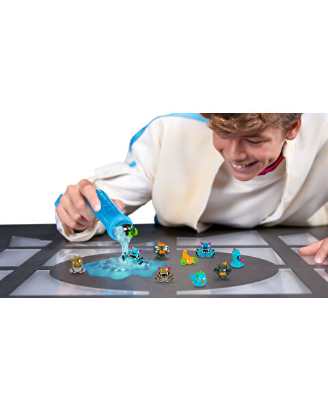 Mr. Beast Lab Swarms Mikro Beast 12’li Figür S1-24712