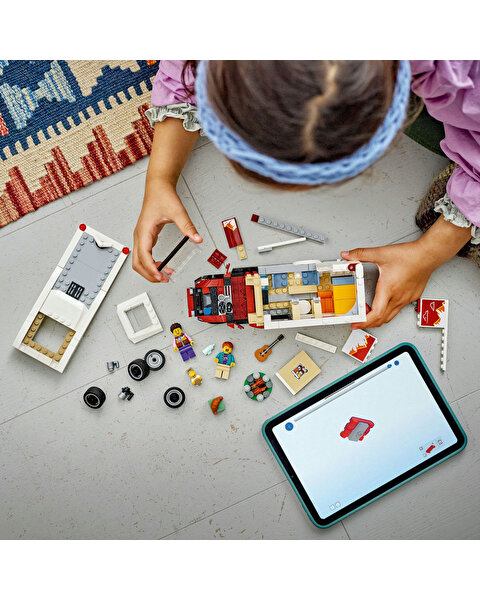 LEGO City Tatil Macera Karavanı 60454