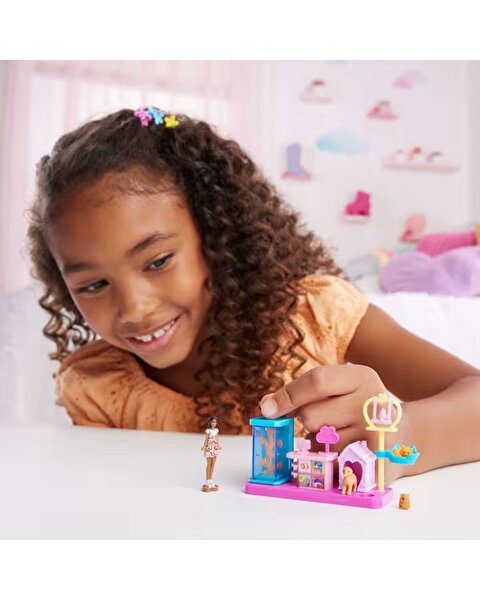 Barbie Mini BarbieLand Bebek ve Oyun Seti JCR30