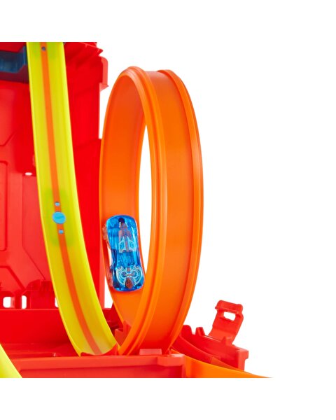 Hot Wheels Track Builder Benzin Bidonu Akrobasi Seti HDX78