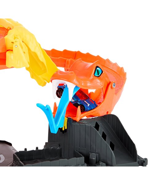 Hot Wheels Pizza Dükkanında Kobra Macerası Oyun Seti HTN81
