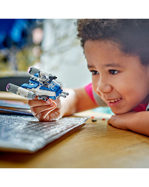 LEGO Star Wars Yüzbaşı Rex™ Y-Wing™ Mikro Savaşçı 75391