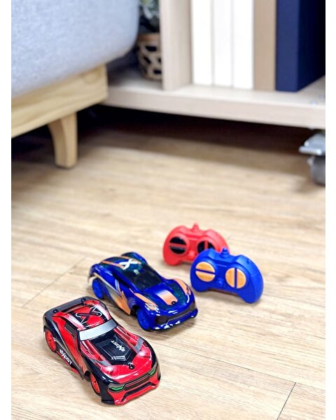 Silverlit Exost Star Serisi Kumandalı 2 Araçlı Yarış Seti