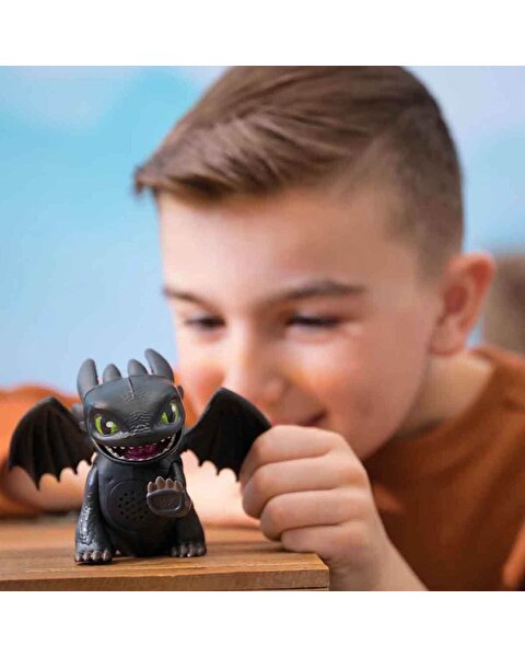 Ejderhanı Nasıl Eğitirsin Sesli İnteraktif Mini Aksiyon Figürü Toothless