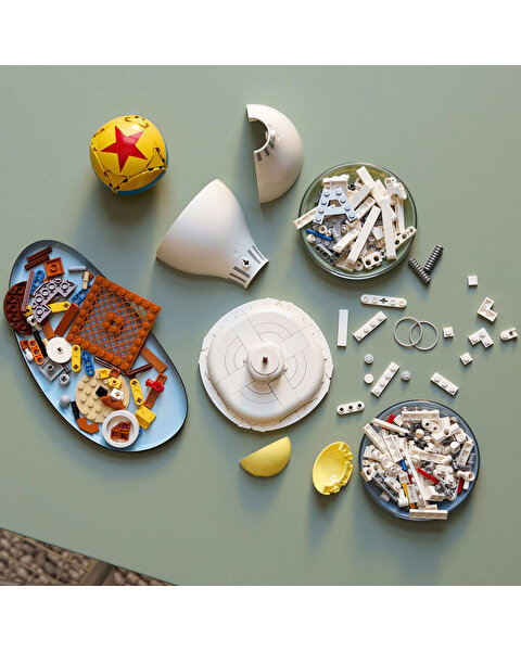LEGO Ideas Disney Pixar Luxo Jr. 21357