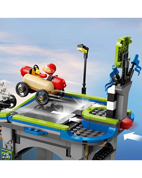 LEGO City Senin Kuralların: Yarış Arabası Rampa Parçası 60460