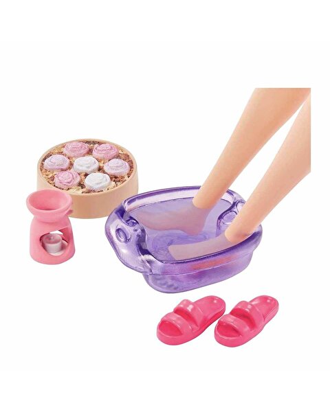 Barbie Wellness Barbie'nin Spa Günü Bebekleri HKT90