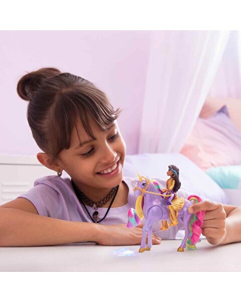 Unicorn Academy Sophia ve Li̇ght Magi̇c Wildstar
