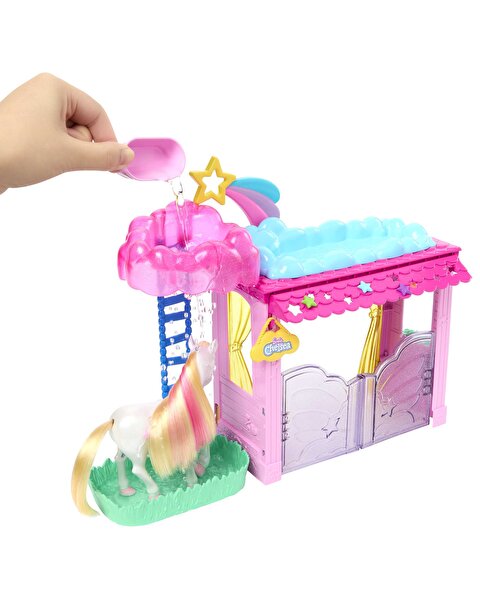 Barbie A Touch Of Magic Chelsea Ve Pegasus Oyun Seti HNT67