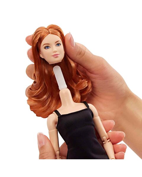 Barbie Basics İkonik Koleksiyon Bebeği Kızıl JBH74