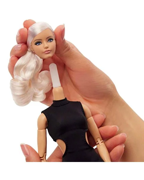 Barbie Basics İkonik Koleksiyon Bebeği Sarışın JBH71