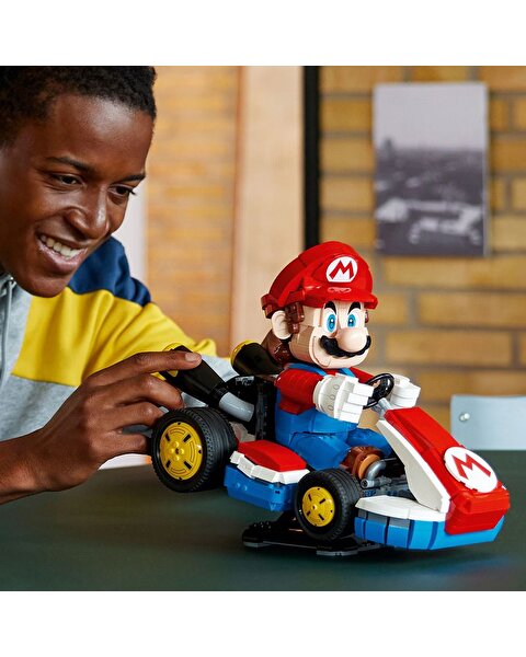 LEGO Super Mario: Mario Kart – Mario ve Standard Kart 72037
