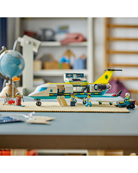 LEGO City Acil Hava Ambulans Uçağı 60465