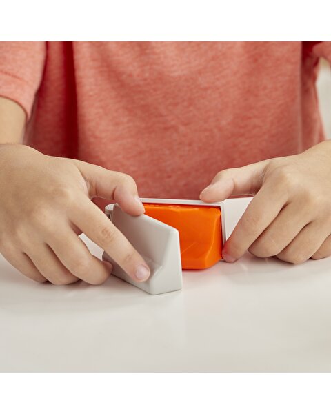 Play-Doh Çalışkan Çimento Kamyonu
