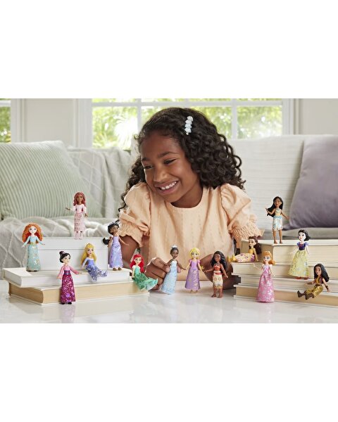 Di̇sney Prenses Mi̇ni̇ Bebekler Rapunzel JBX42