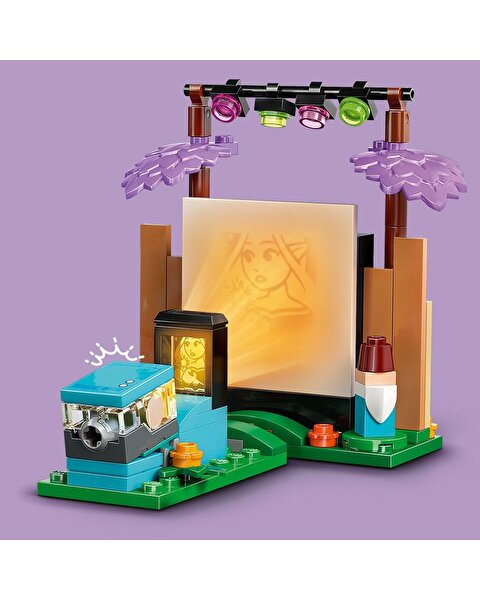 LEGO Friends Arkadaşlık Film Gecesi 42642