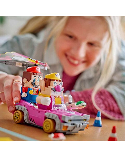 LEGO Super Mario: Mario Kart Wario ve King Boo 72038