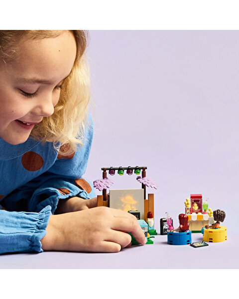 LEGO Friends Arkadaşlık Film Gecesi 42642
